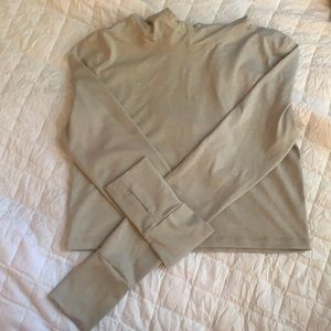 BUFFBUNNY collection cropped long sleeve